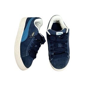 Puma Dark Blue Suede xl Sneakers with Light Blue Accent